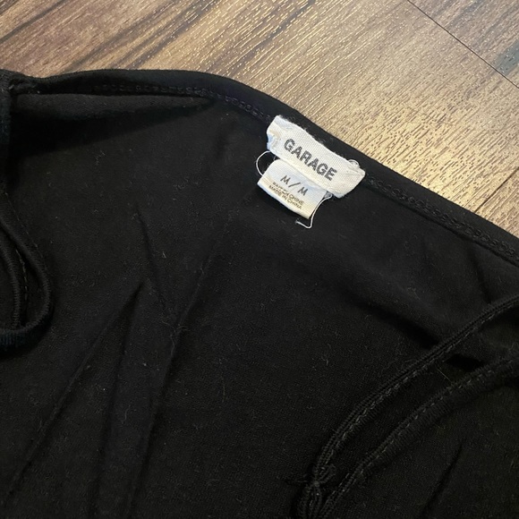 Bodysuit with 2 lines detail in the front - Picture 2 of 2